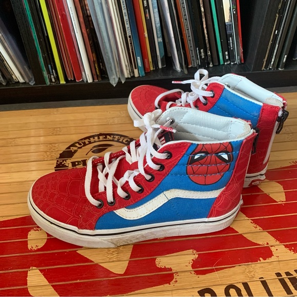 Vans X Marvel Spider-Man Sk8 Hi zip 2.5 - Picture 3 of 5